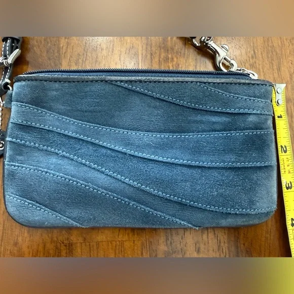 Coach Vintage Wave Patchwork Suede Wristlet - Picture 2 of 5
